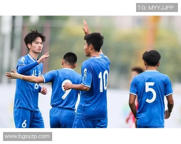 全运会回顾：北京足球队默契配合展现团队实力与战术执行力